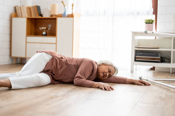 What to Do When an Elderly Person Falls.